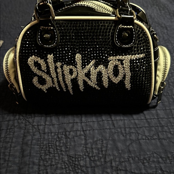 Dolls Kill - Picture 3 of 6